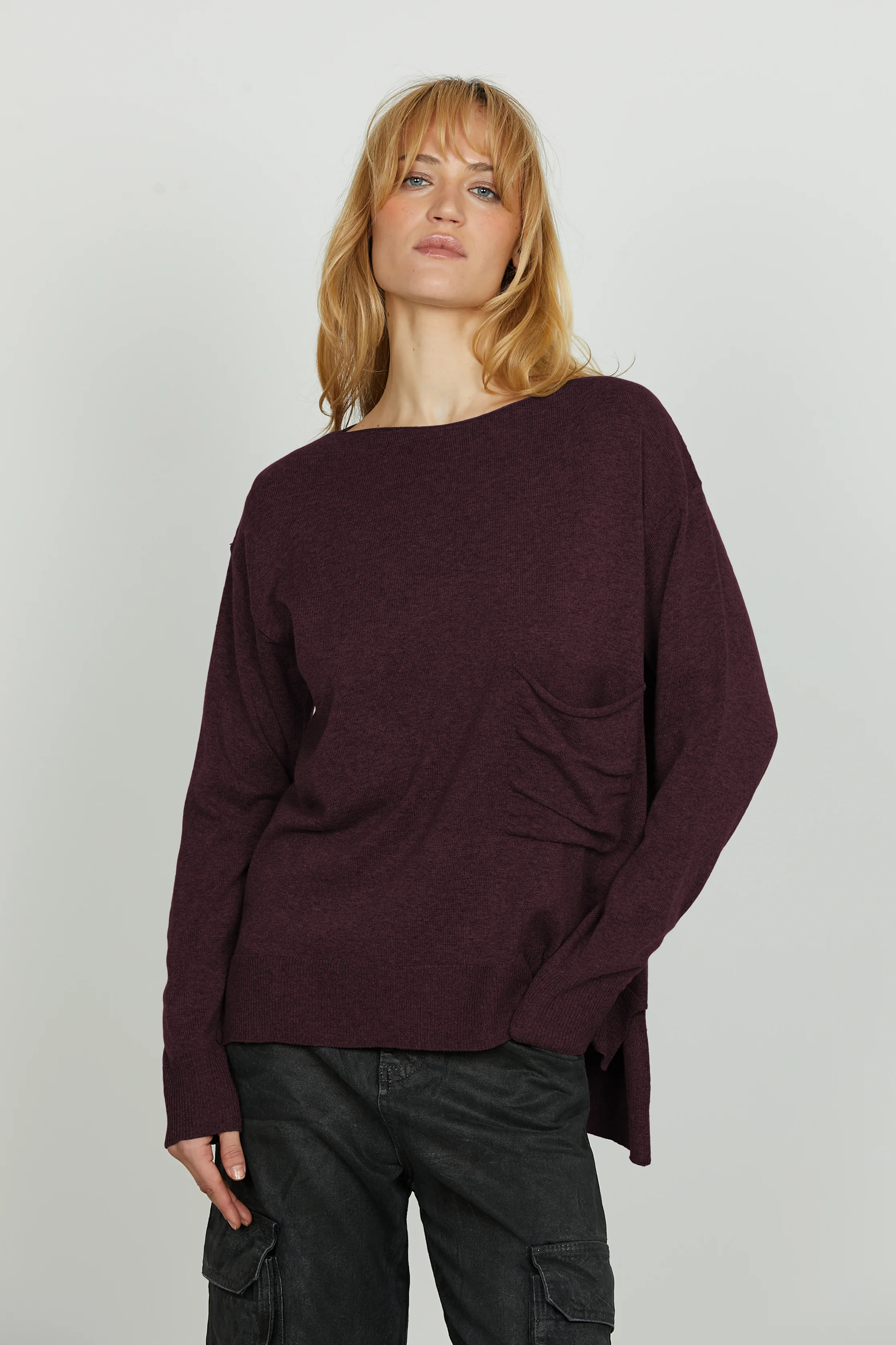 Maglia DOKOS manica lunga con tasca più spacchi fondo asimmetrica - Image 5