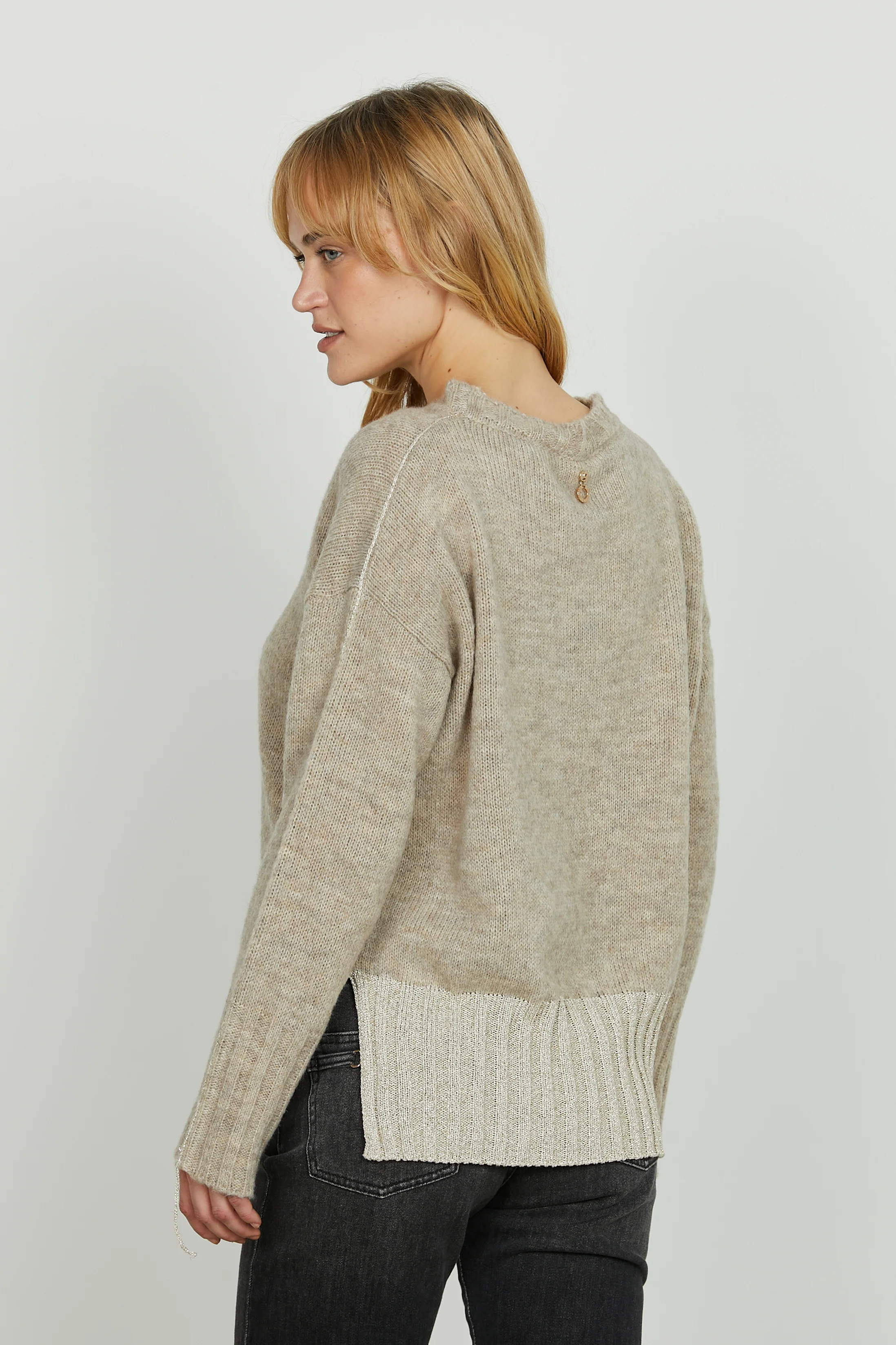 Maglia IDRAZ manica lunga girocollo con spacchi fondo più dettagli lurex - Image 3