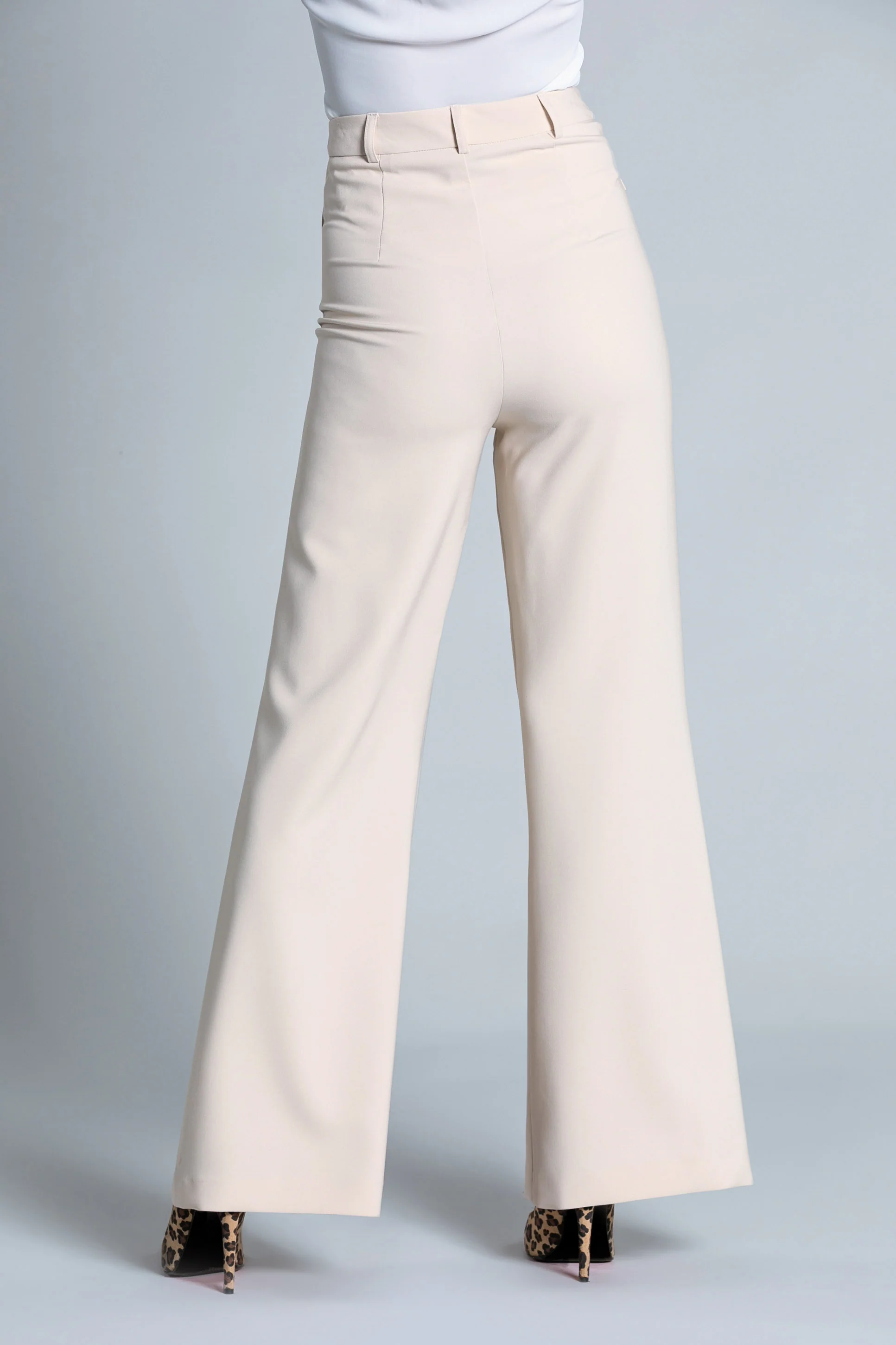 Pantalone PARAPA vita alta palazzo con cinturino più patte - Image 5